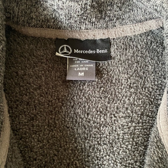 Cute Mercedes-Benz full zip fleece Better Sweater look-alike - Picture 3 of 3